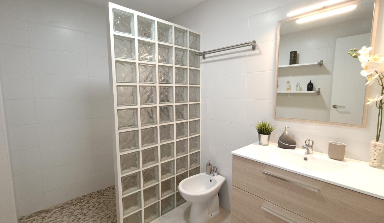 baño arriba 1